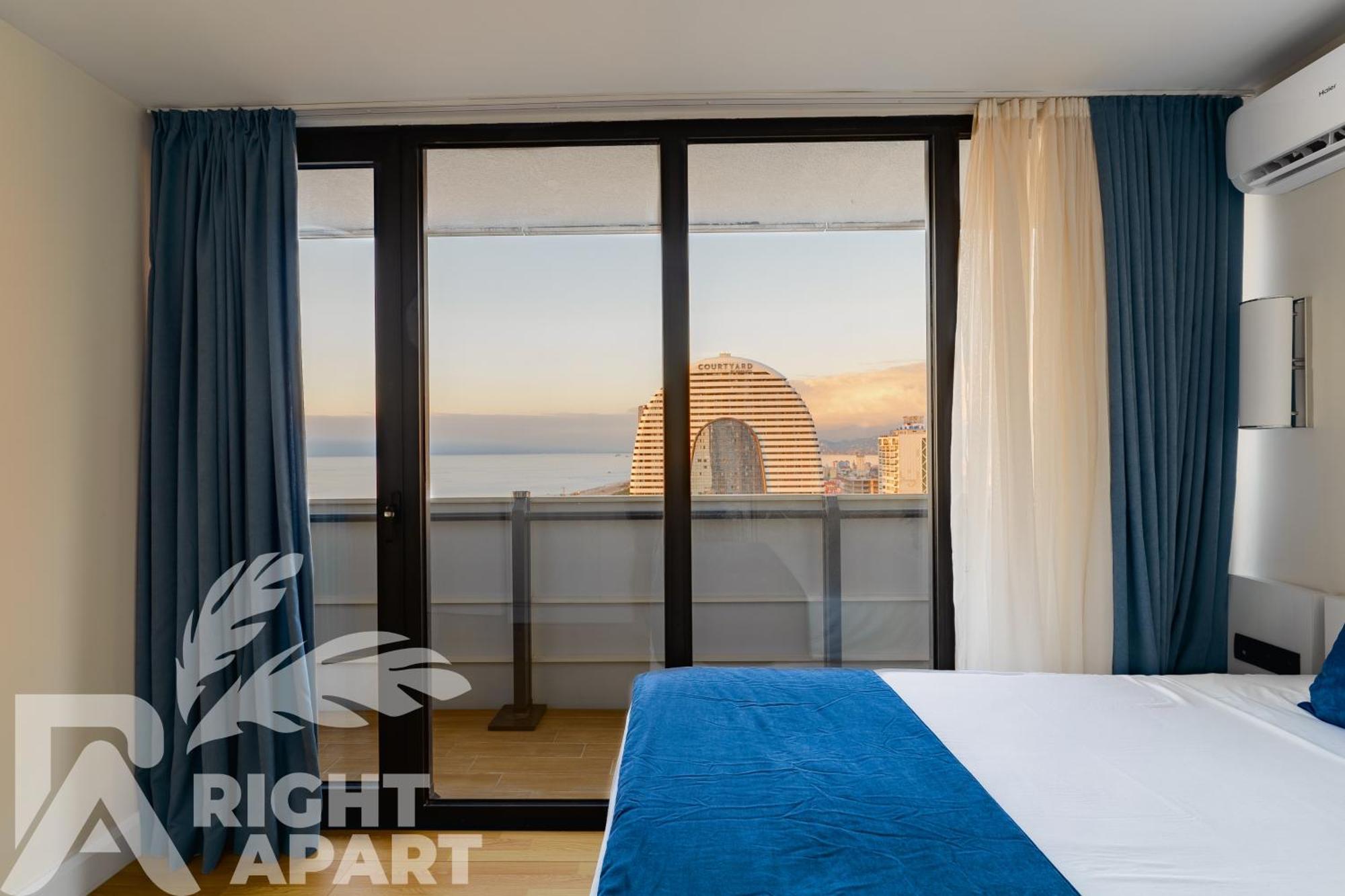 Orbi City Hotel Sea View Batumi Ngoại thất bức ảnh