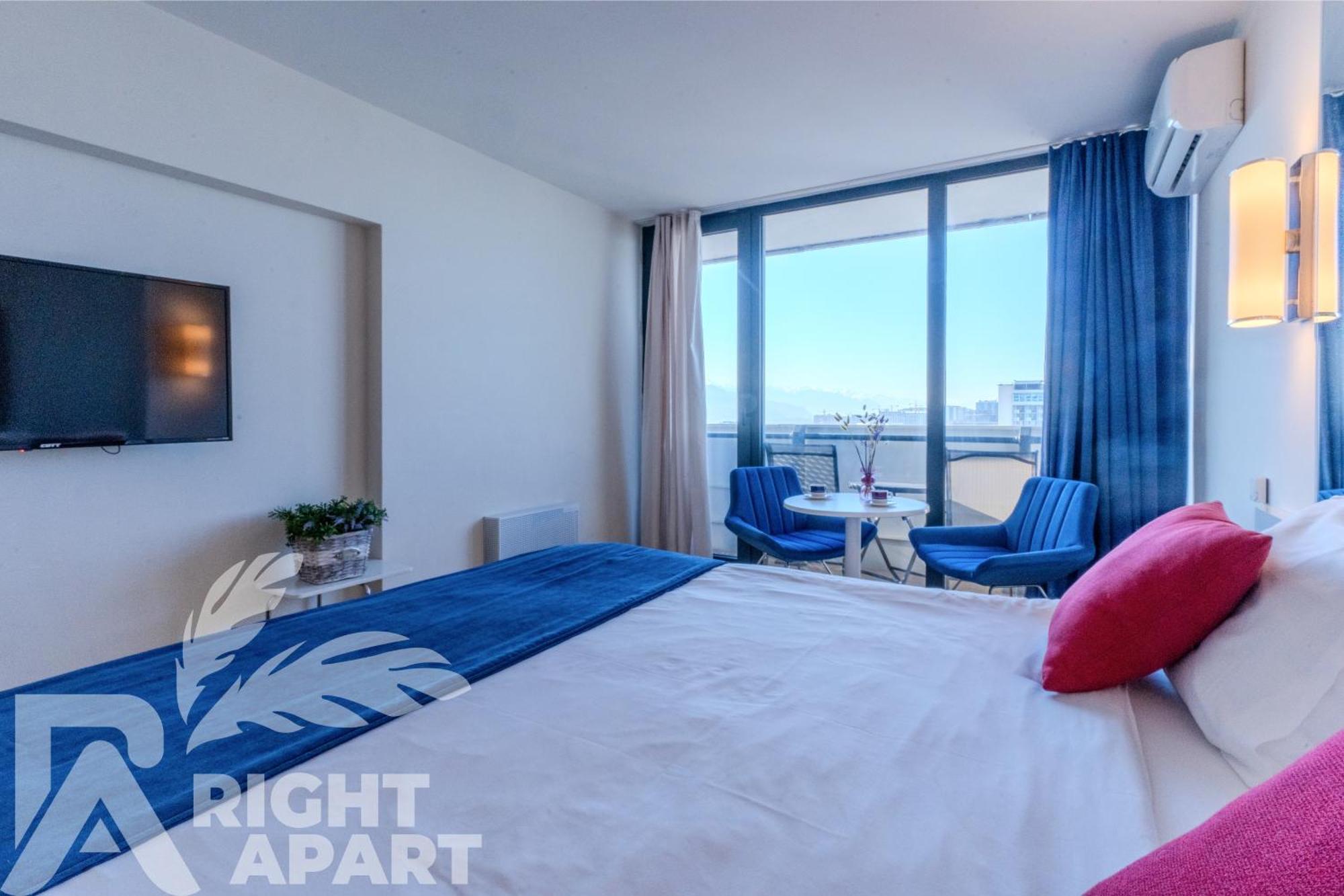 Orbi City Hotel Sea View Batumi Ngoại thất bức ảnh
