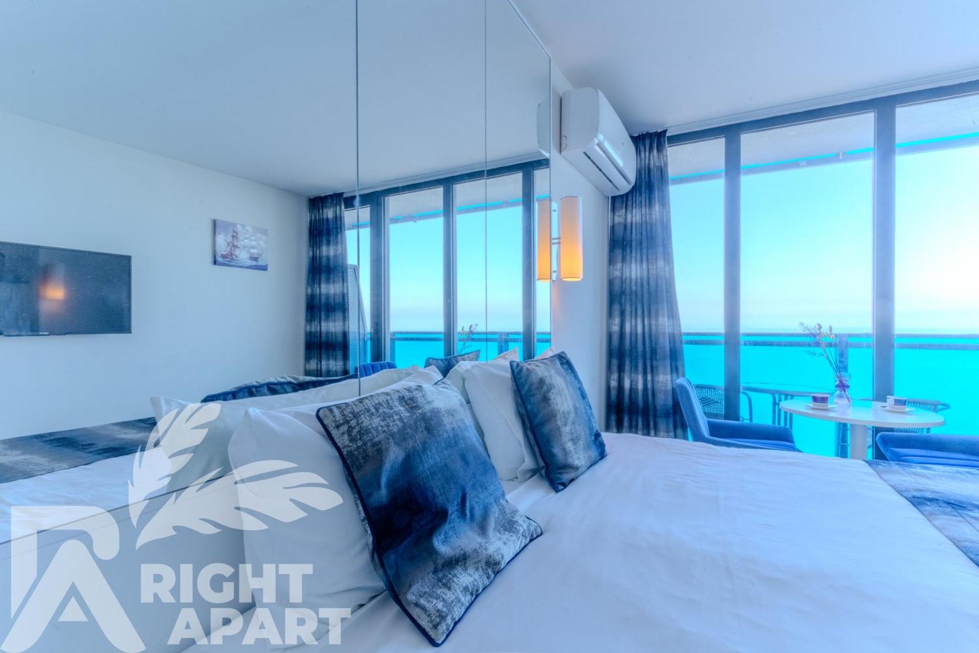 Orbi City Hotel Sea View Batumi Ngoại thất bức ảnh