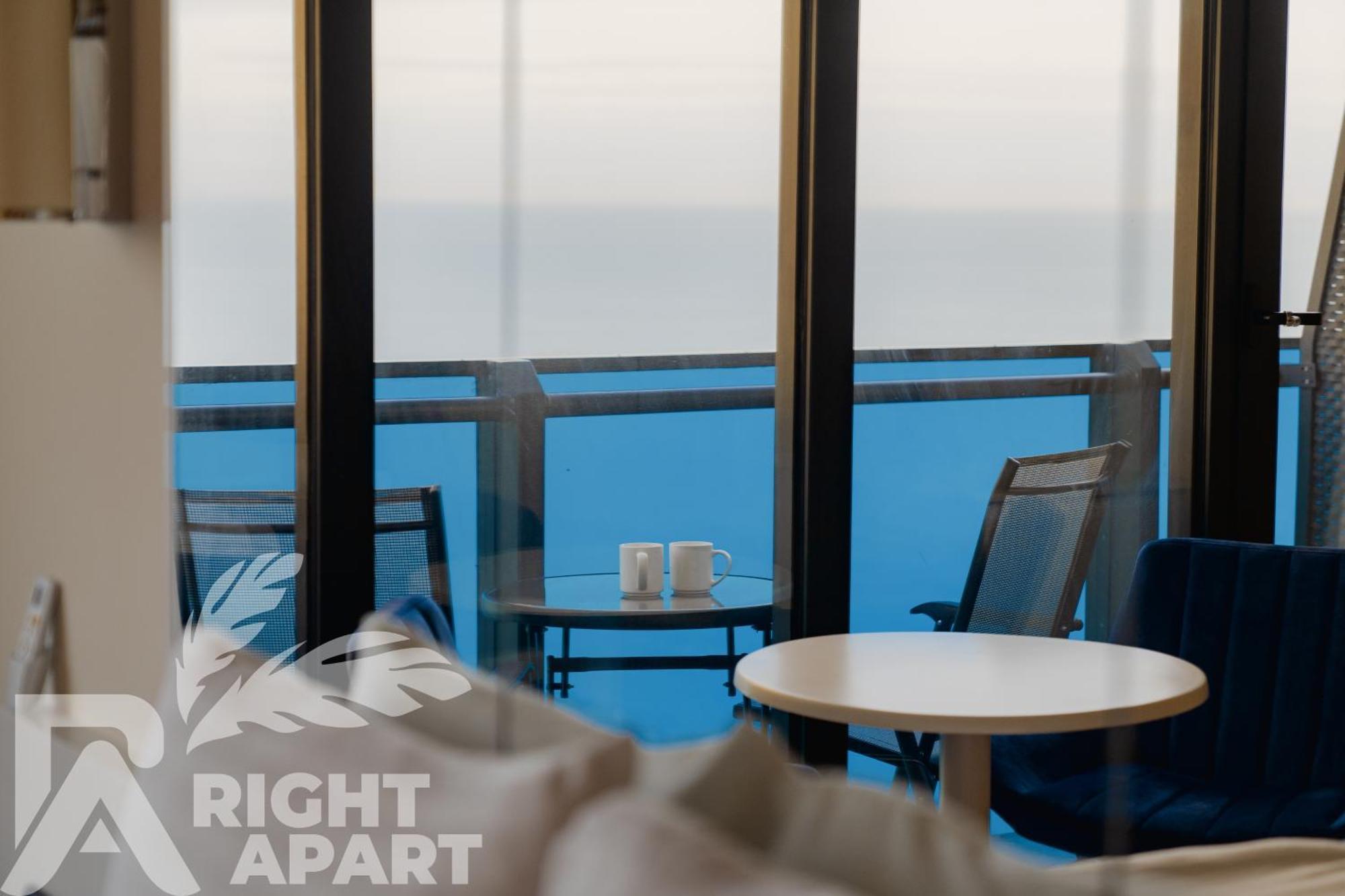 Orbi City Hotel Sea View Batumi Ngoại thất bức ảnh